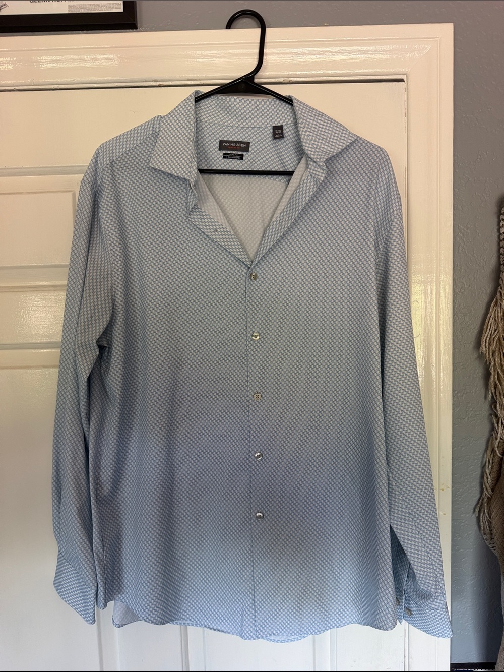 Van Heusen Light Blue Micro-Pattern Men's Button-Down Shirt